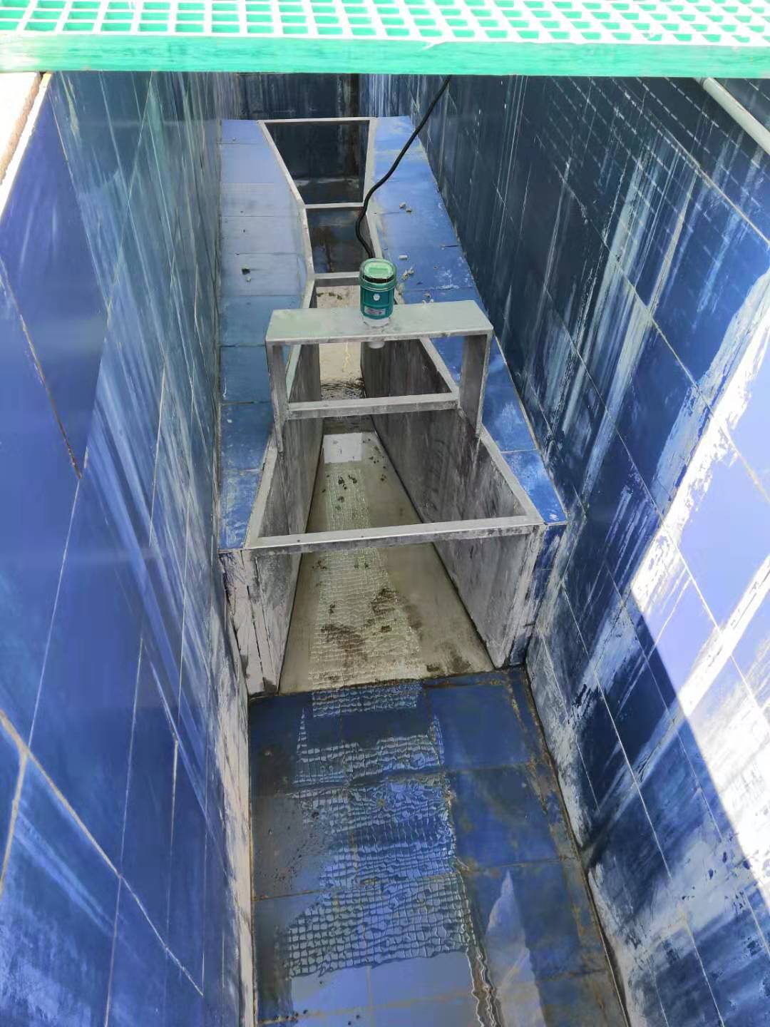 Ӌ